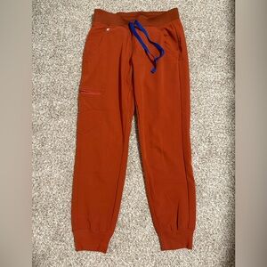 FIGS High Waisted Zamora Jogger Scrub Pants